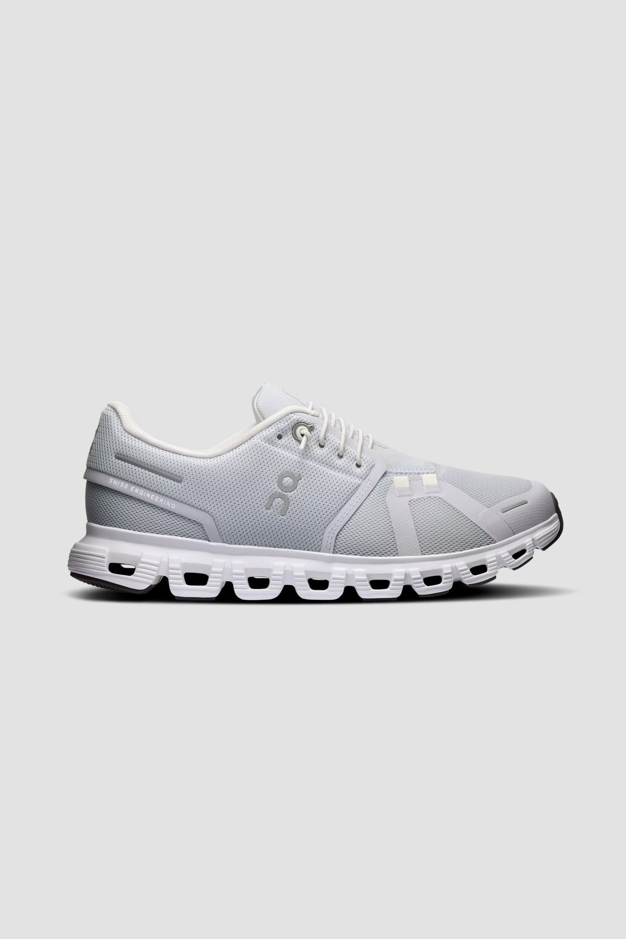 ON Women's Cloud 6